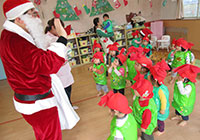 22日　アスク保育園クリスマス訪問