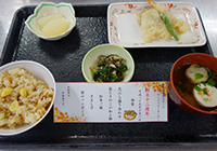 1日　創立12周年　松茸ご飯、天ぷら、松茸のお吸い物が大好評